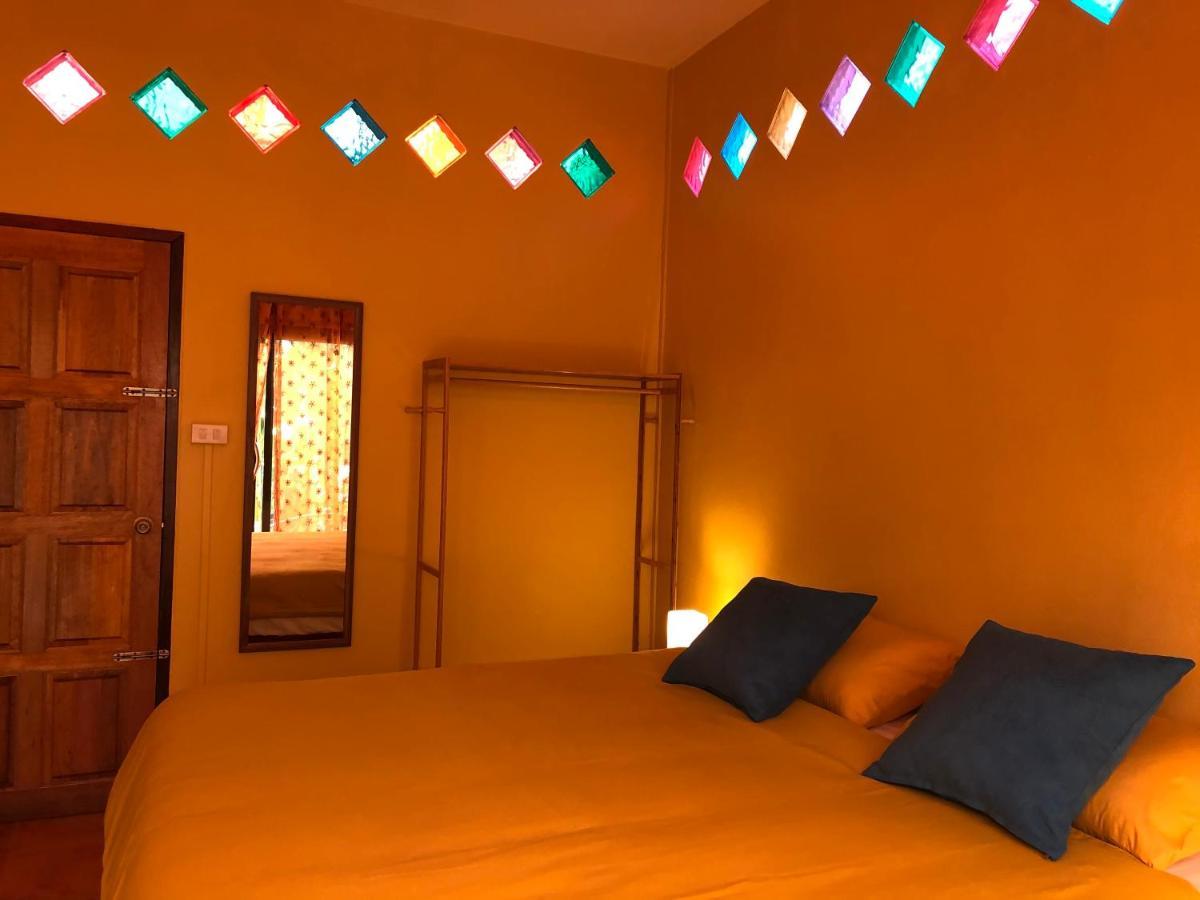 One World Bungalows Koh Lanta Bagian luar foto