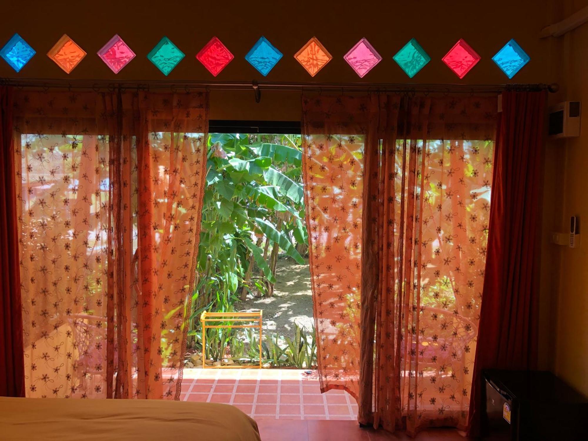 One World Bungalows Koh Lanta Bagian luar foto